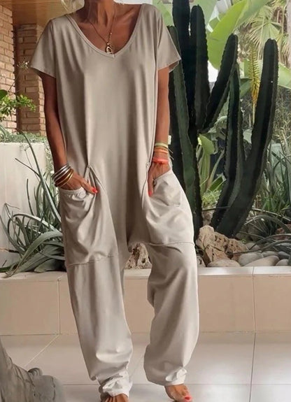 Solid Color And V-neck Oversized Pocket Low-grade Jumpsuit