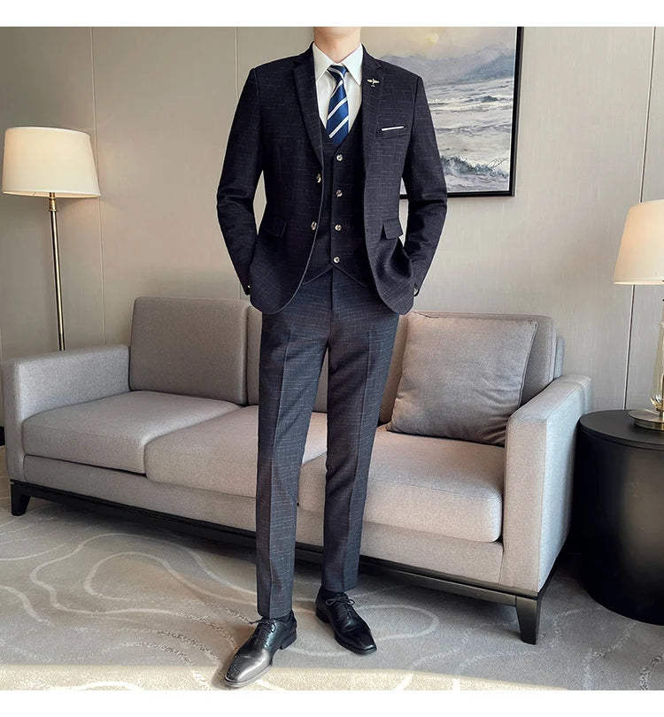 High Quality Men's Suit (suit + Vest + Trousers) fashion business Professional Suit