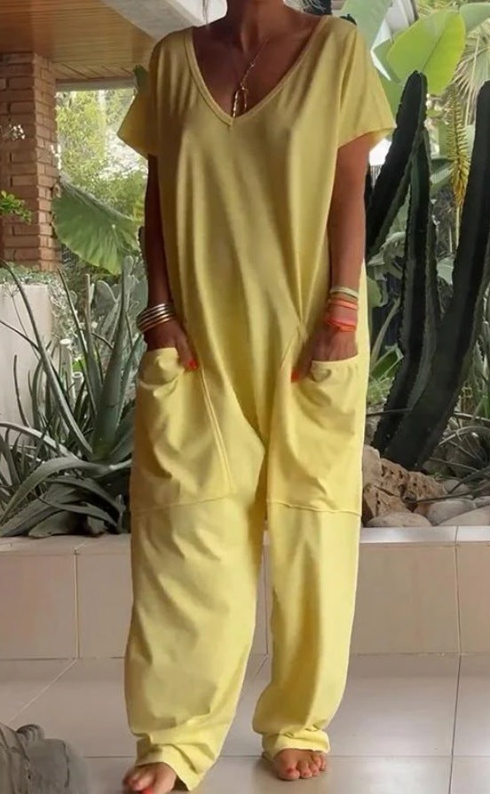 Solid Color And V-neck Oversized Pocket Low-grade Jumpsuit